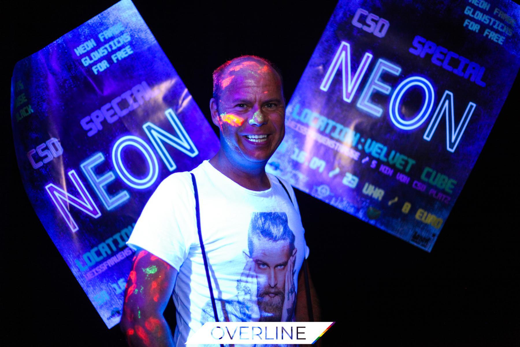 Neon 16.07.2016 | Bild 16