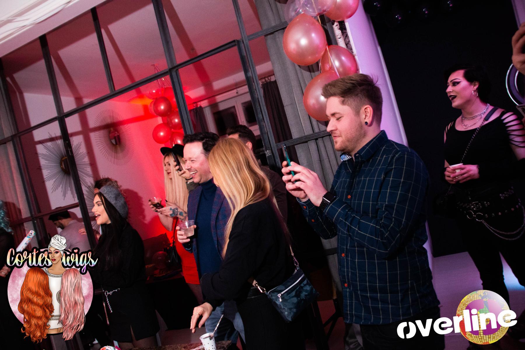 Cortes Wigs   07.02.2020 | Bild 51