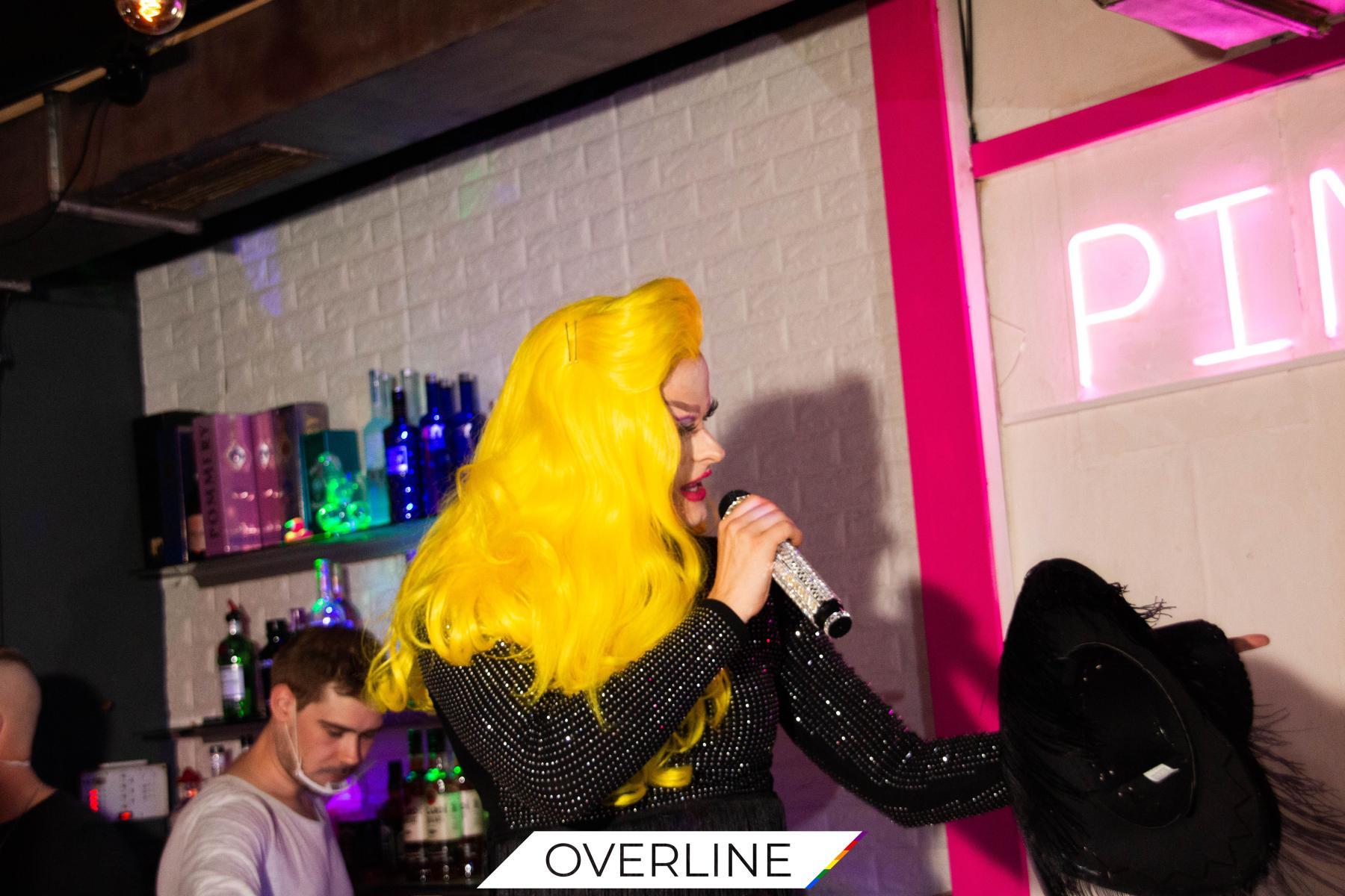 Pink Bar - Megan and Carla 08.08.2020 | Bild 24