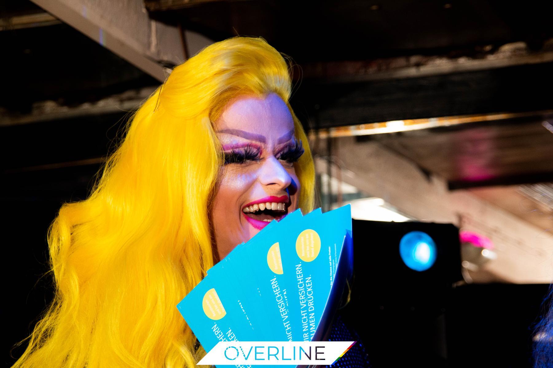 Pink Bar - Megan and Carla 08.08.2020 | Bild 3