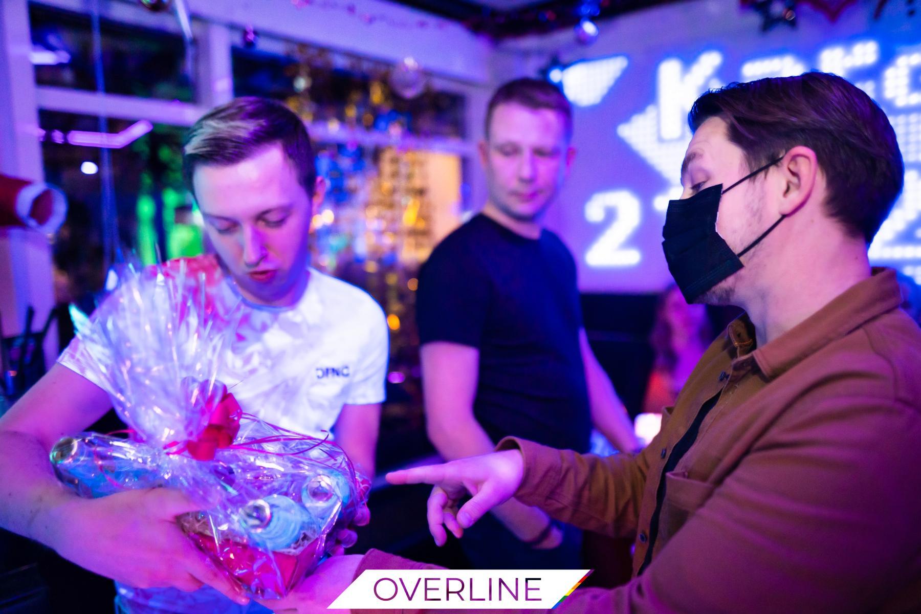 Luckys   18.12.2021 | Bild 40