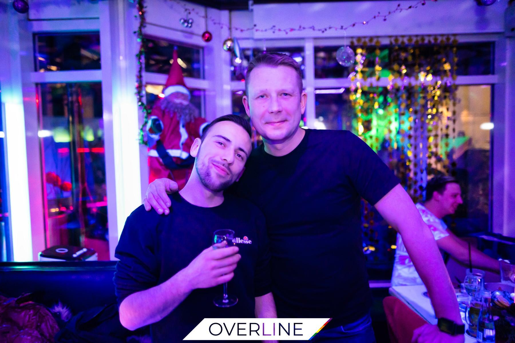 Luckys   18.12.2021 | Bild 44