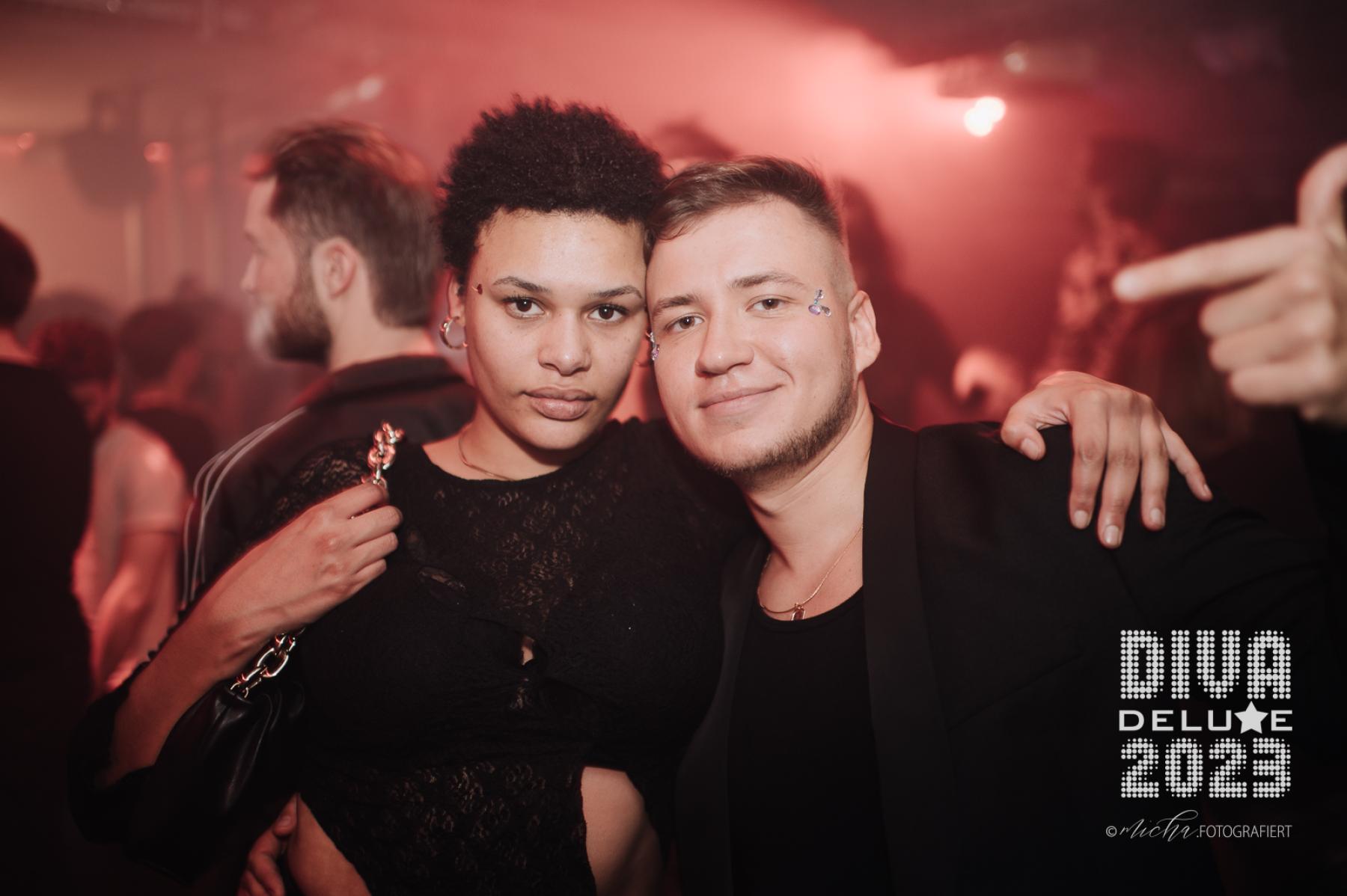 Diva Deluxe  18.11.2023 | Bild 11