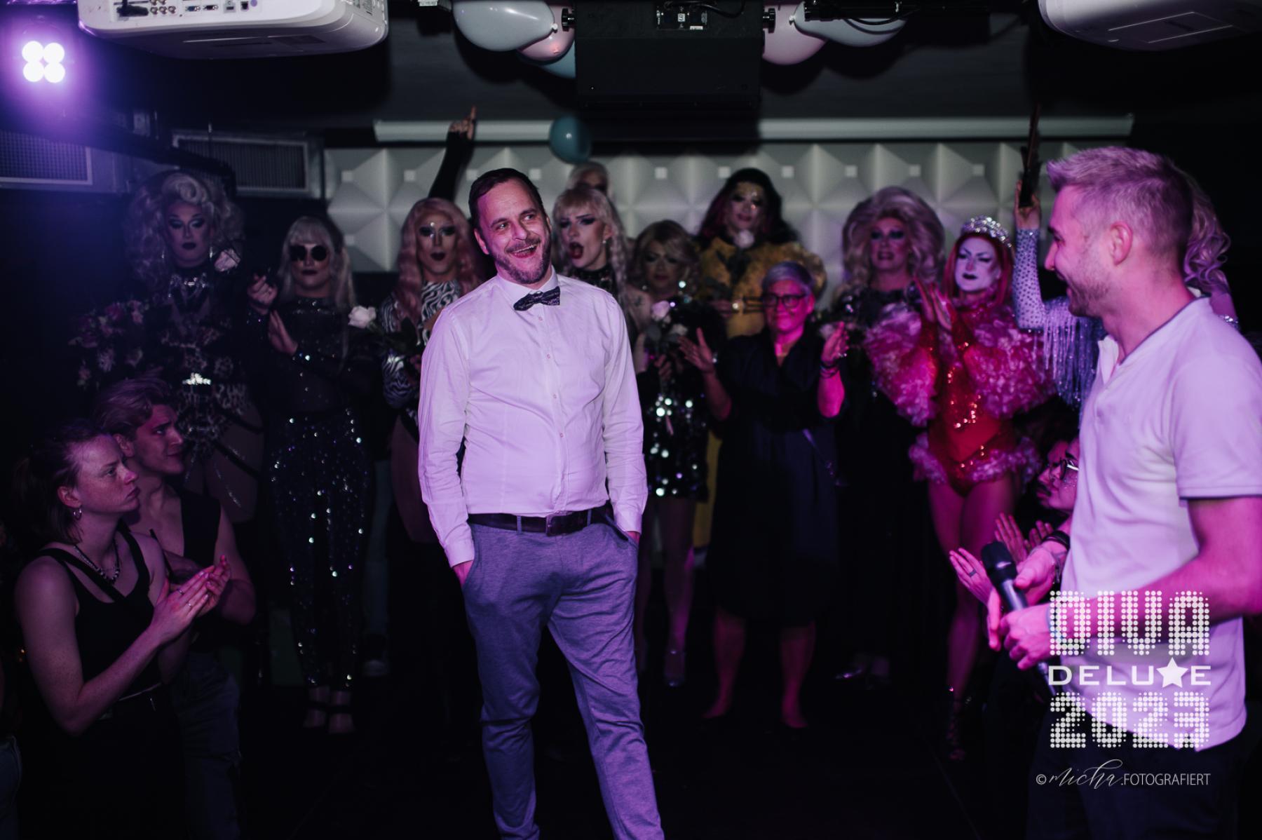 Diva Deluxe  18.11.2023 | Bild 110