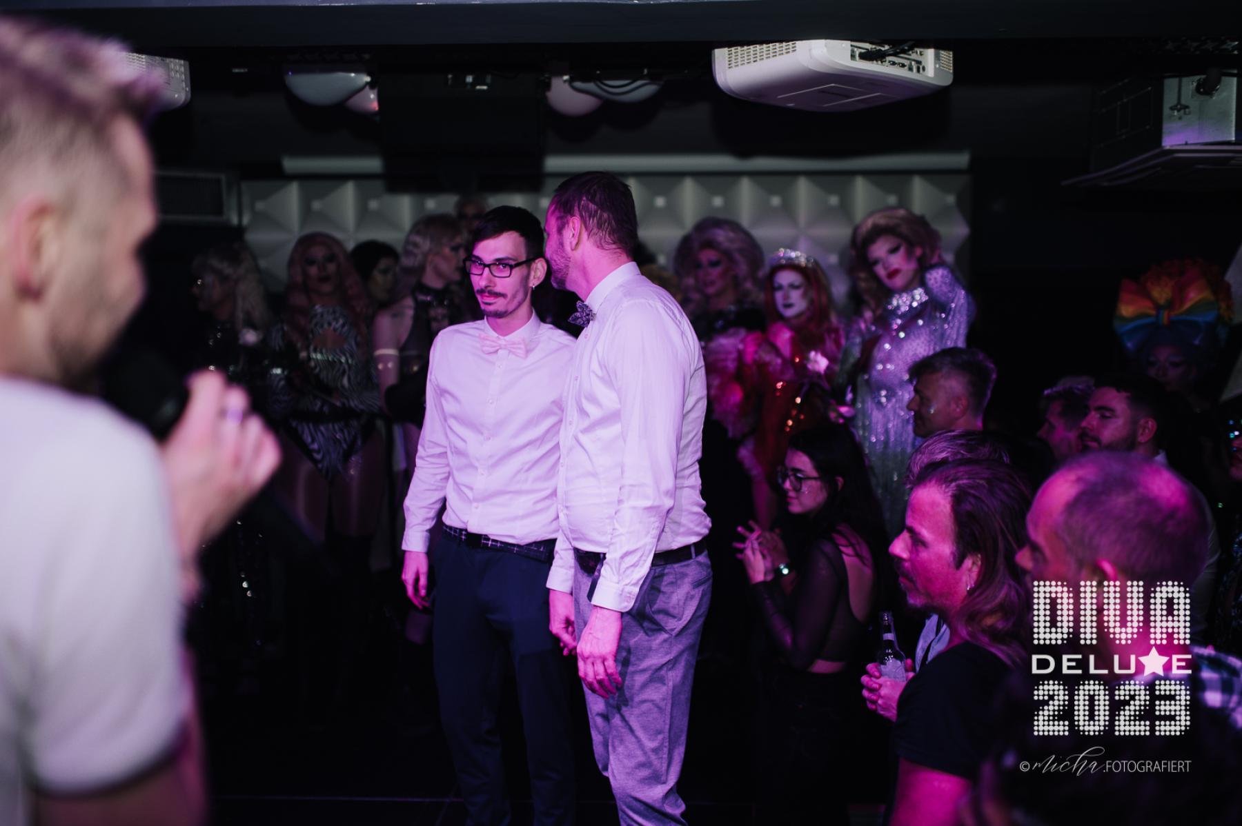 Diva Deluxe  18.11.2023 | Bild 111