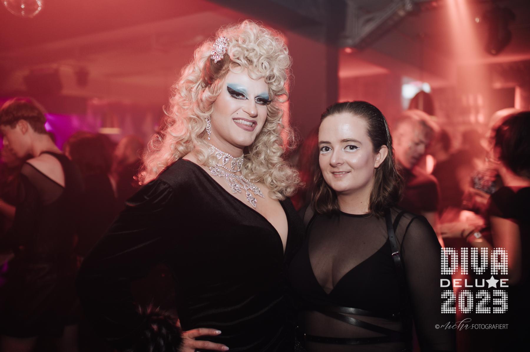 Diva Deluxe  18.11.2023 | Bild 132