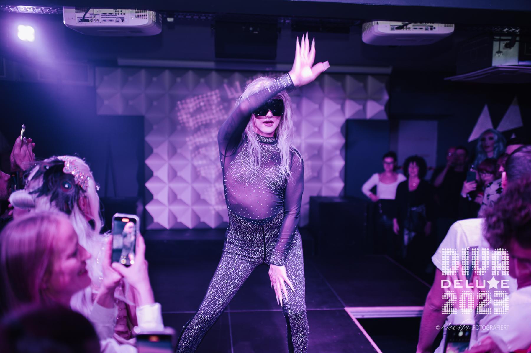 Diva Deluxe  18.11.2023 | Bild 167