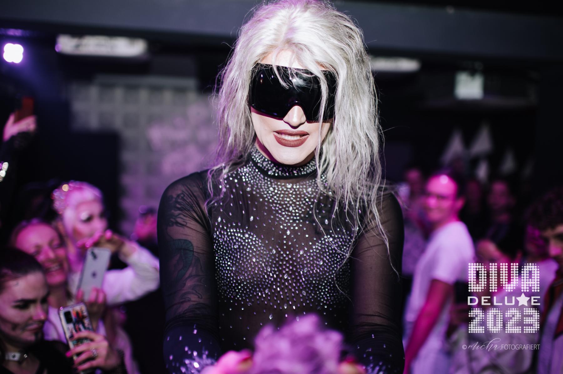 Diva Deluxe  18.11.2023 | Bild 186