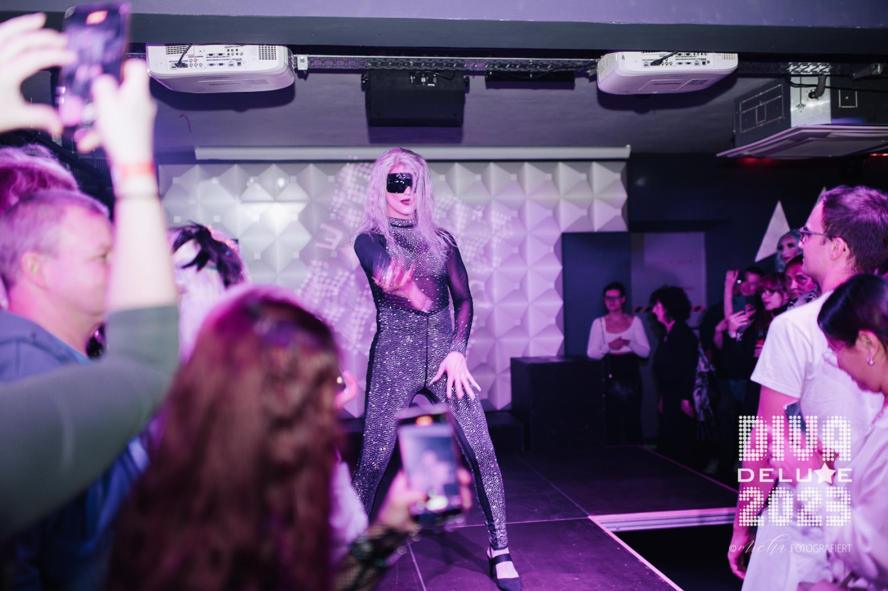 Diva Deluxe  18.11.2023 | Bild 188