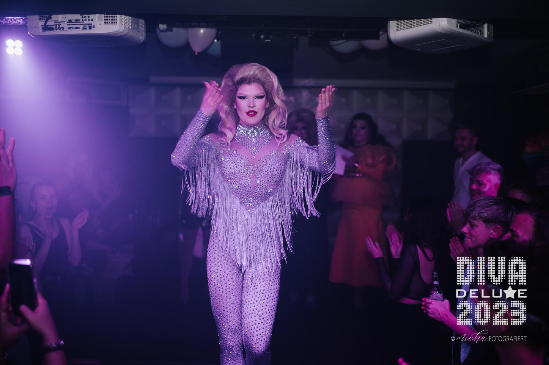 Diva Deluxe  18.11.2023 | Bild 23