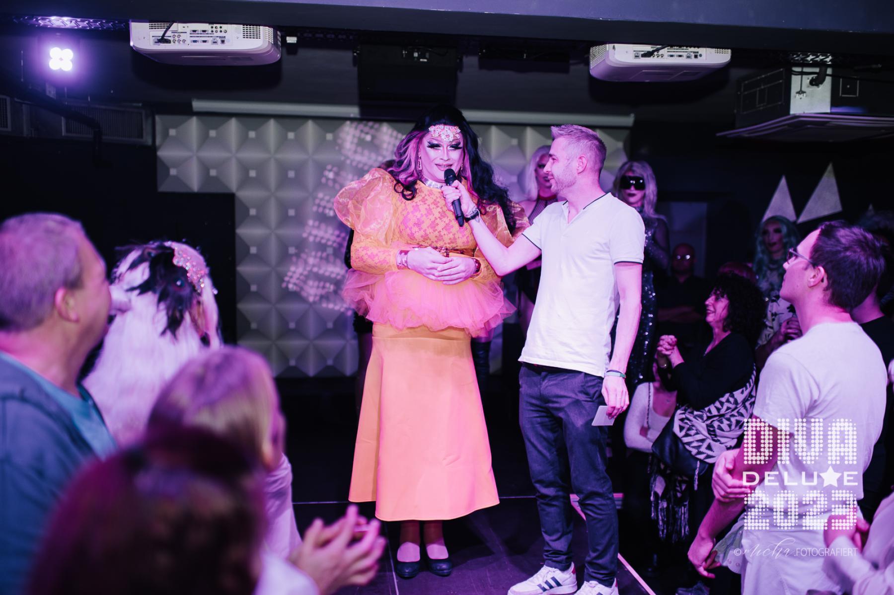 Diva Deluxe  18.11.2023 | Bild 262