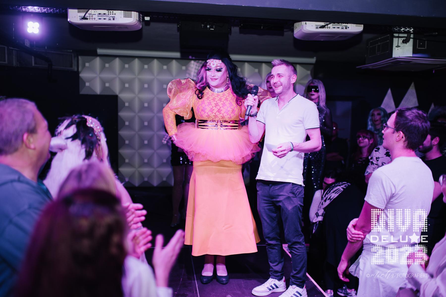 Diva Deluxe  18.11.2023 | Bild 264