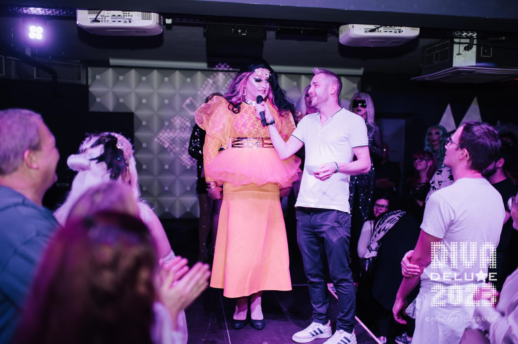 Diva Deluxe  18.11.2023 | Bild 265