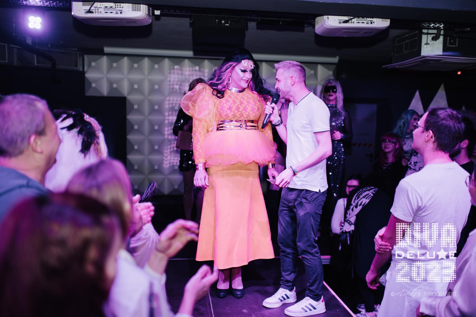 Diva Deluxe  18.11.2023 | Bild 266