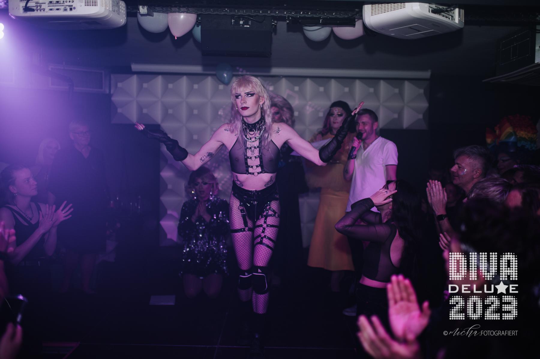 Diva Deluxe  18.11.2023 | Bild 28