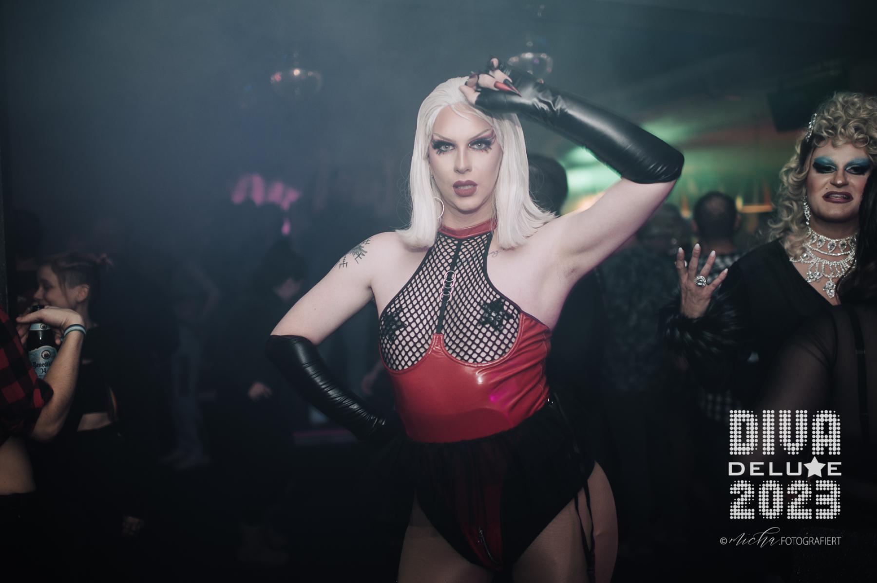 Diva Deluxe  18.11.2023 | Bild 296