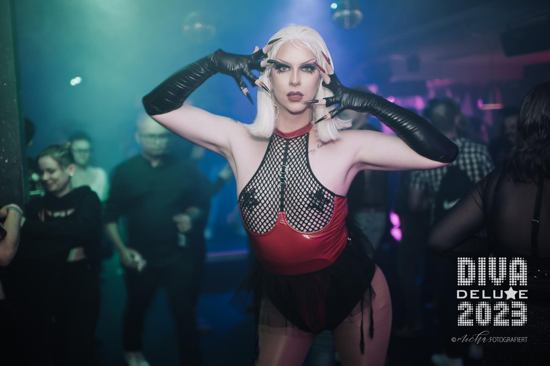 Diva Deluxe  18.11.2023 | Bild 301