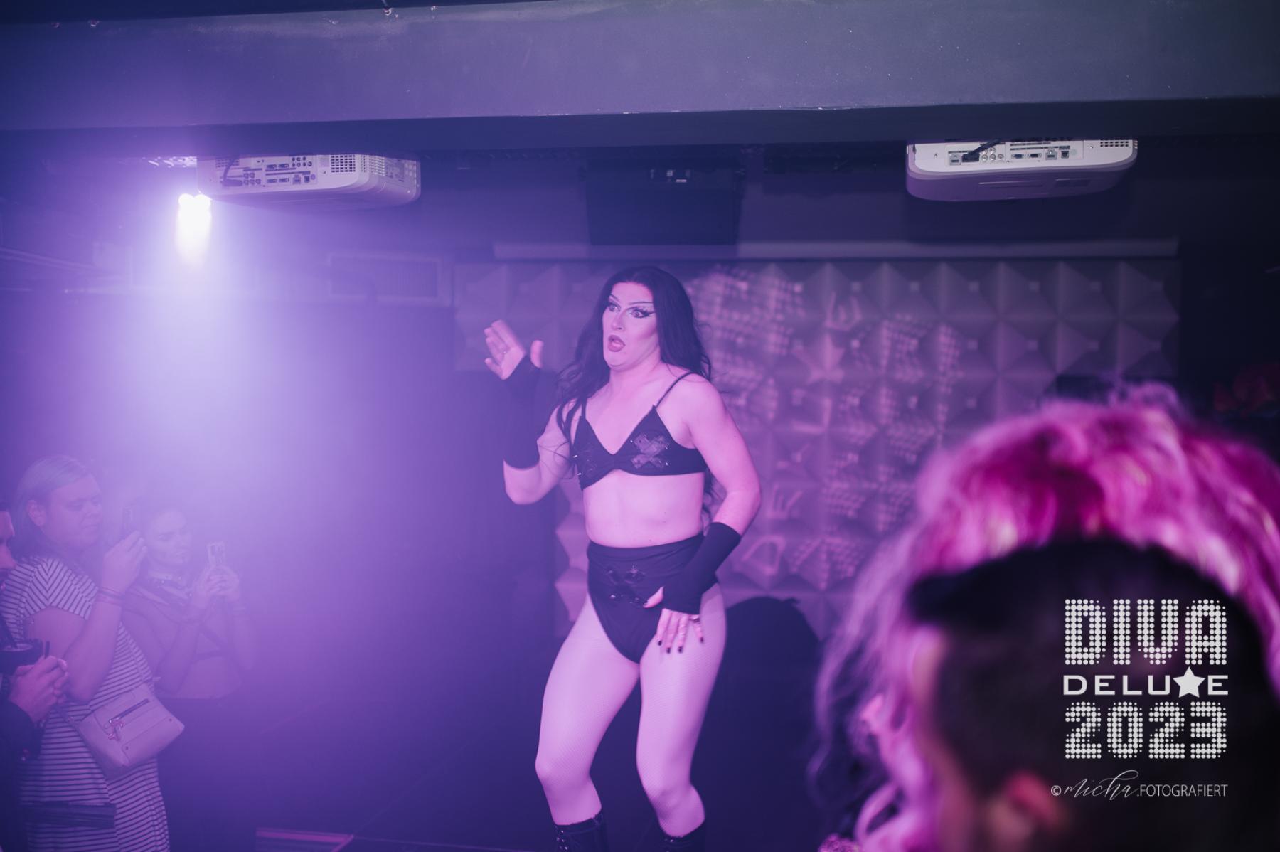 Diva Deluxe  18.11.2023 | Bild 317