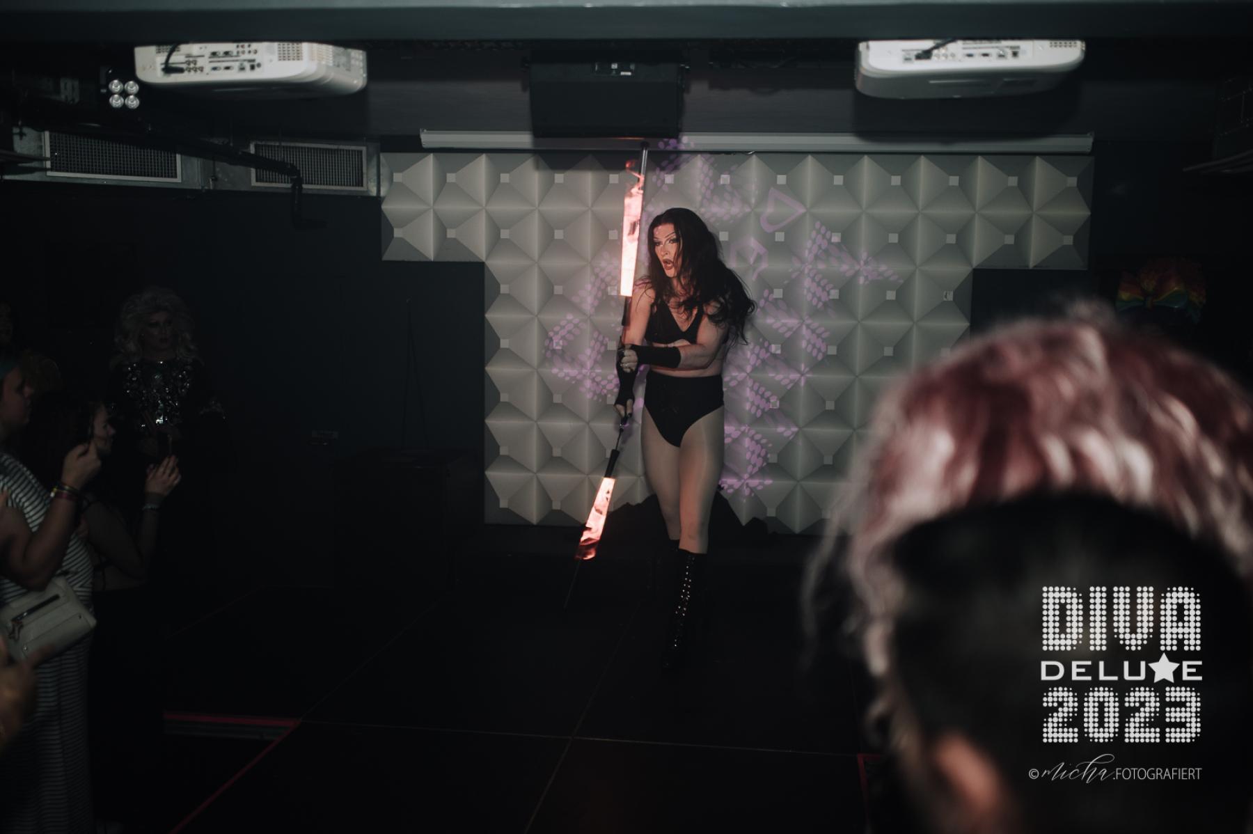 Diva Deluxe  18.11.2023 | Bild 360