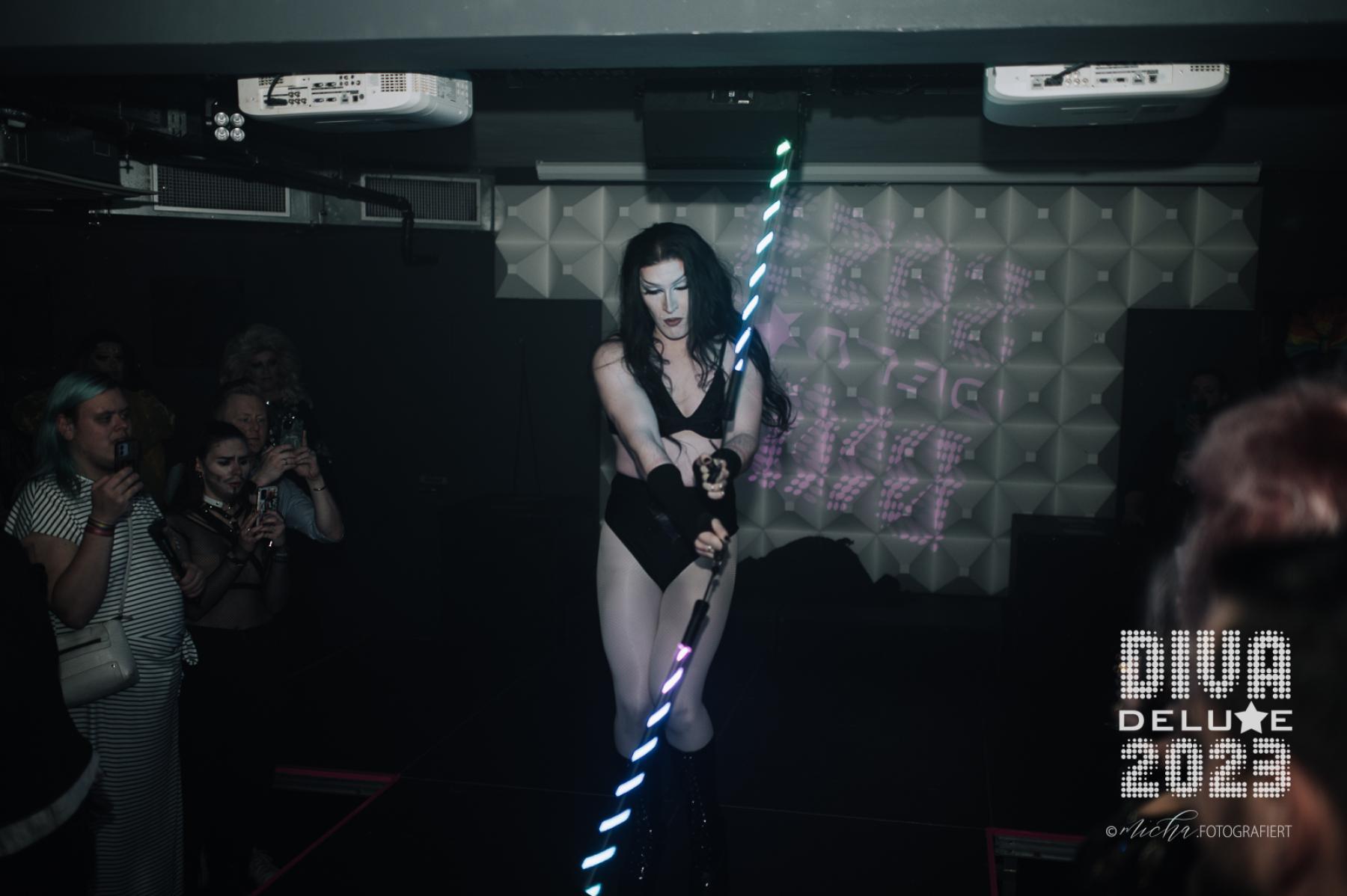 Diva Deluxe  18.11.2023 | Bild 369