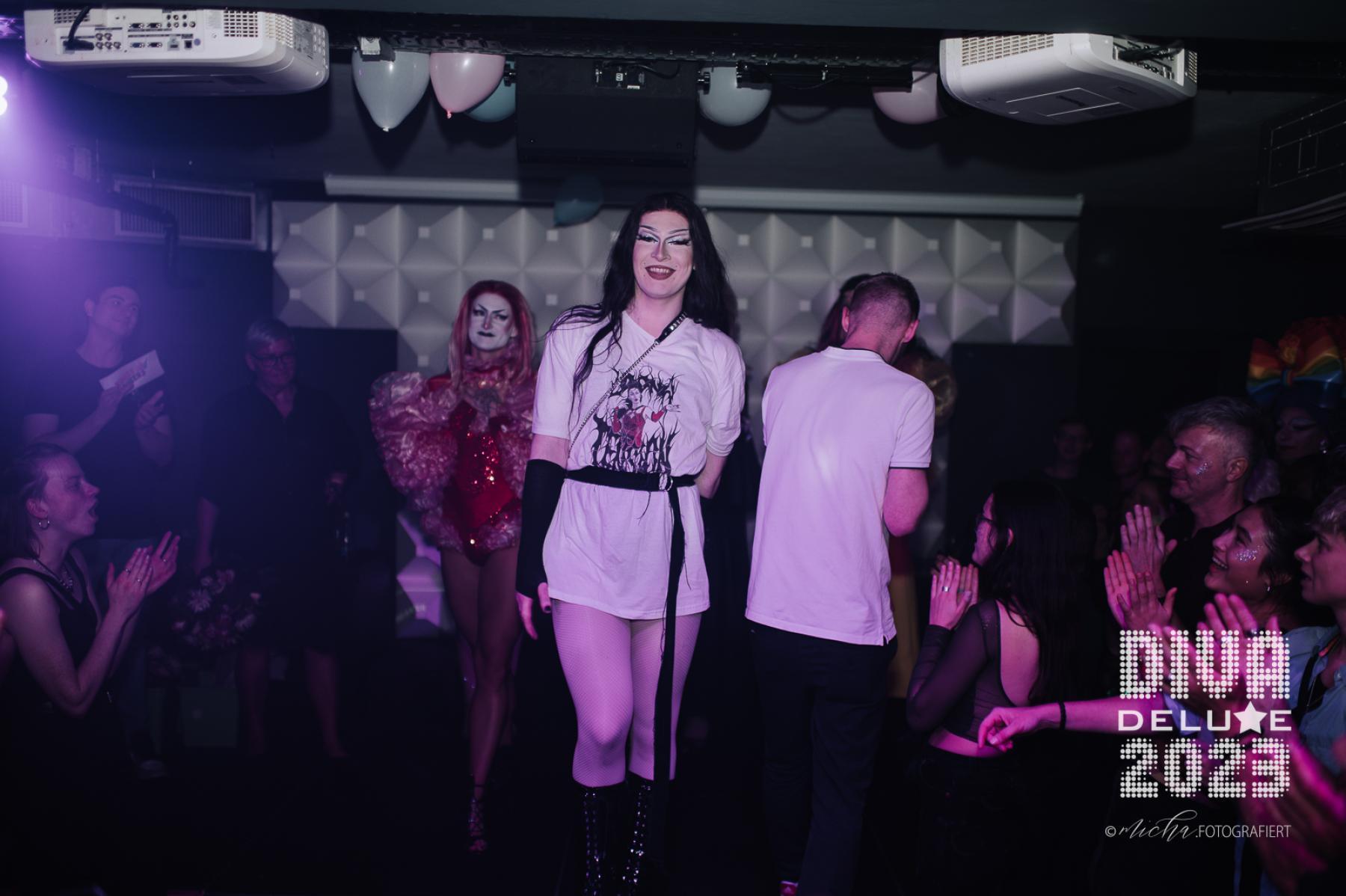 Diva Deluxe  18.11.2023 | Bild 38