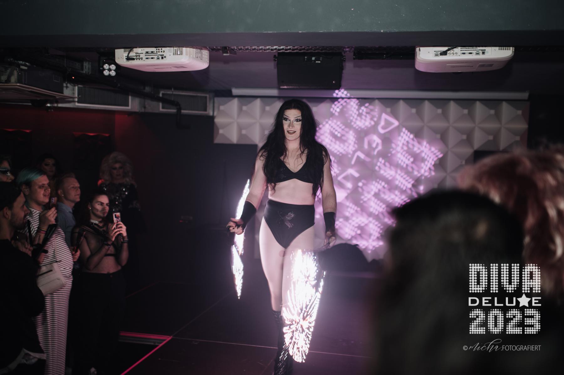 Diva Deluxe  18.11.2023 | Bild 400