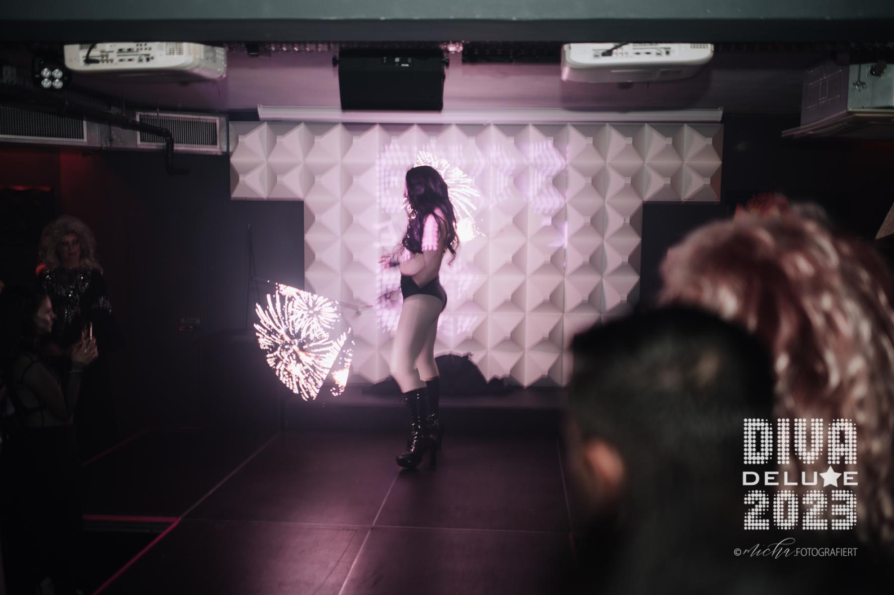 Diva Deluxe  18.11.2023 | Bild 401