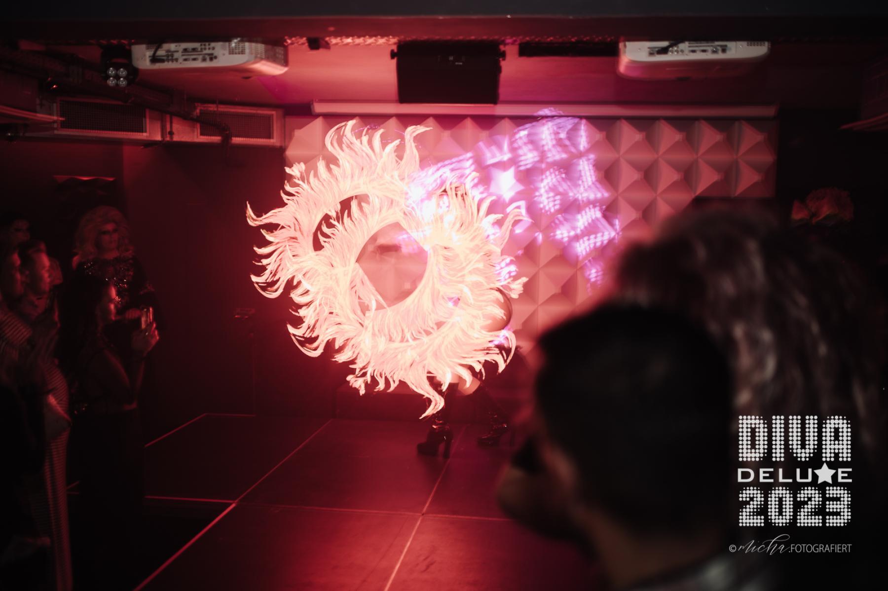 Diva Deluxe  18.11.2023 | Bild 405