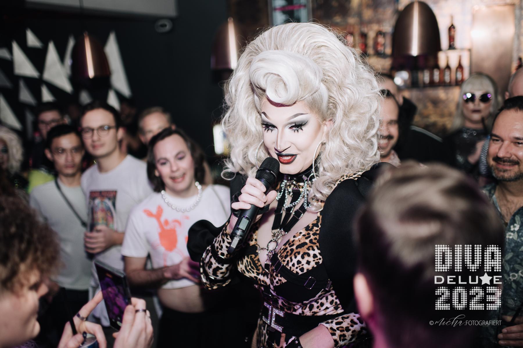 Diva Deluxe  18.11.2023 | Bild 437