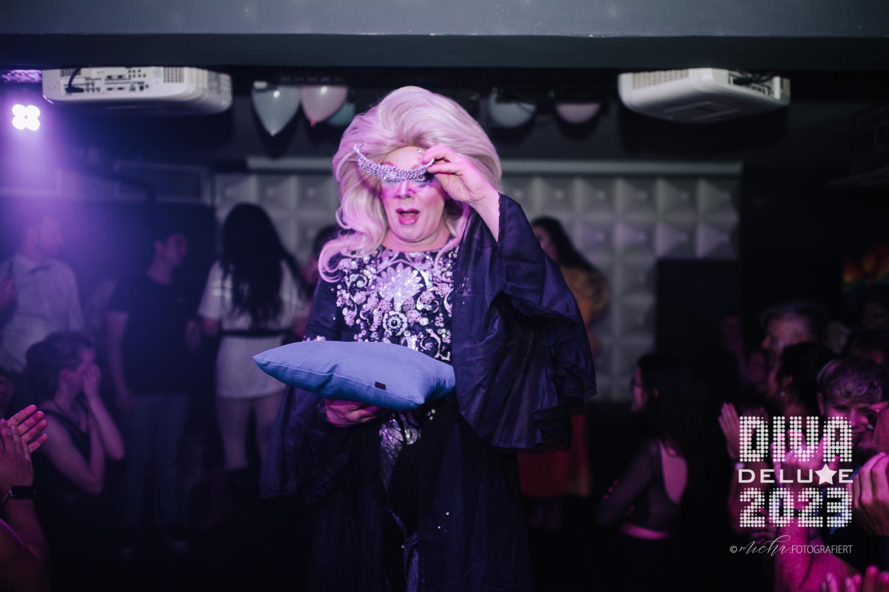 Diva Deluxe  18.11.2023 | Bild 44