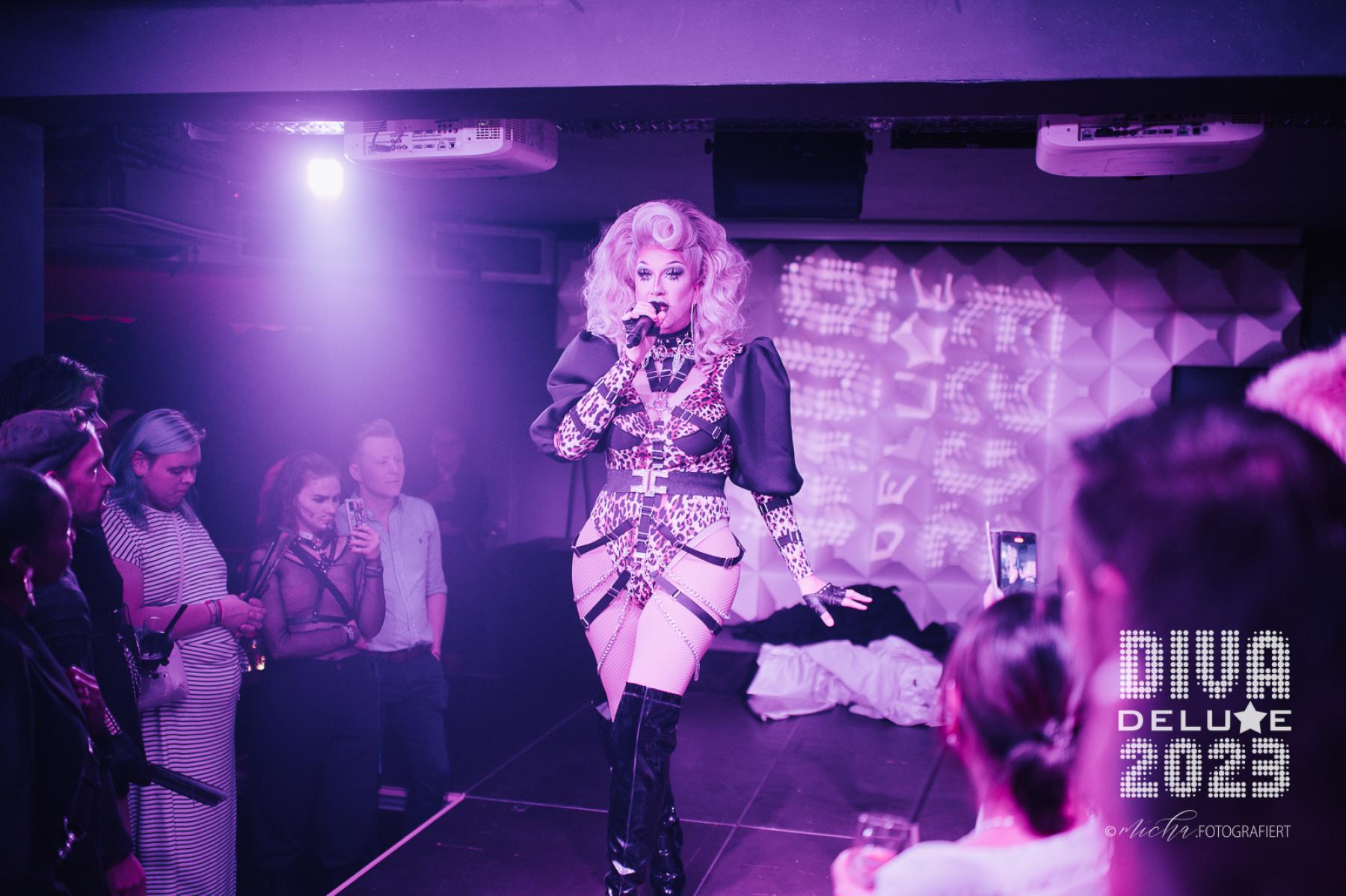 Diva Deluxe  18.11.2023 | Bild 444