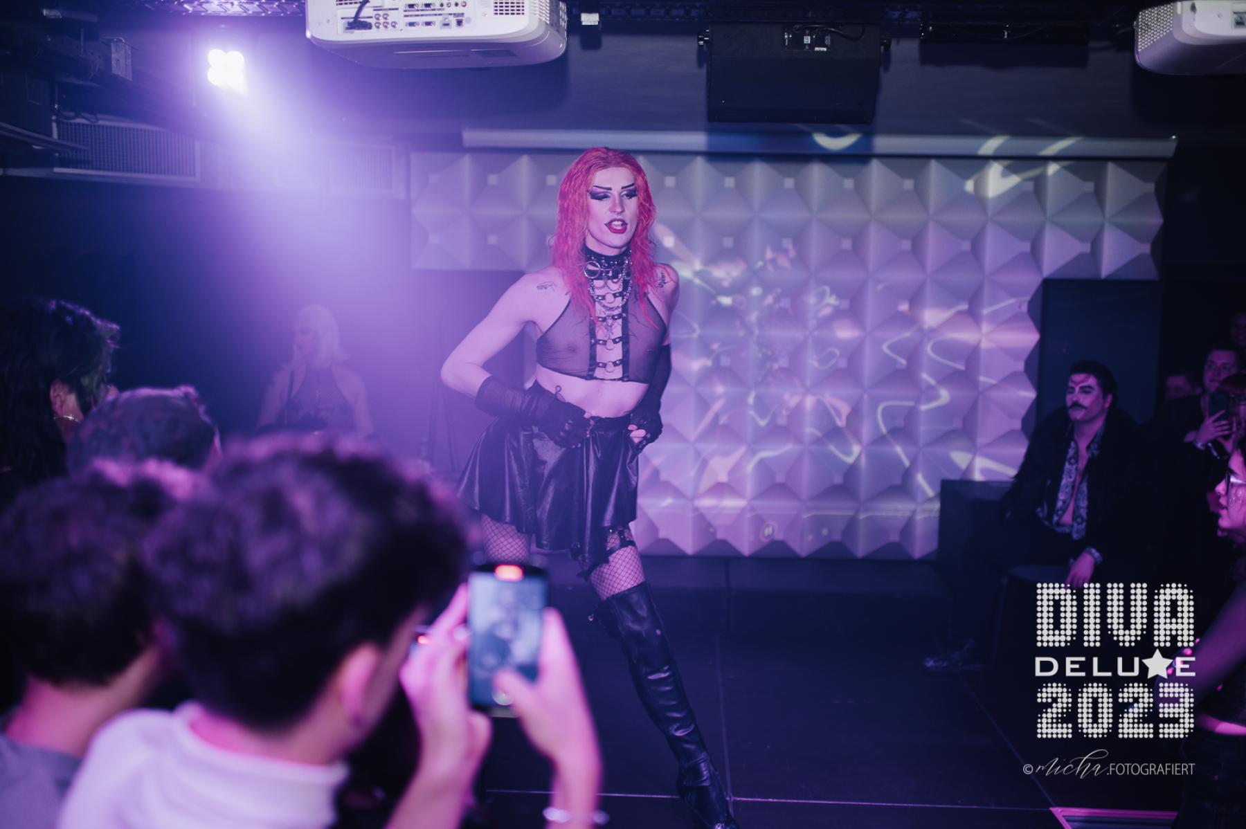 Diva Deluxe  18.11.2023 | Bild 495