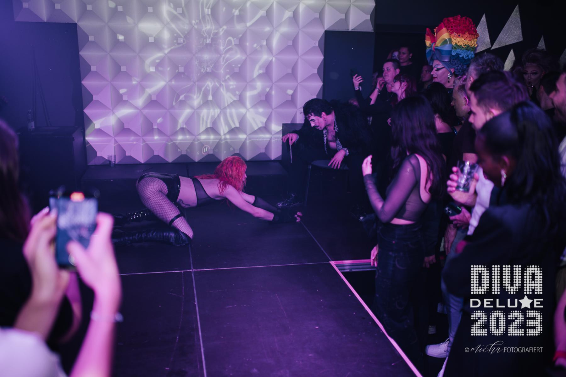 Diva Deluxe  18.11.2023 | Bild 499