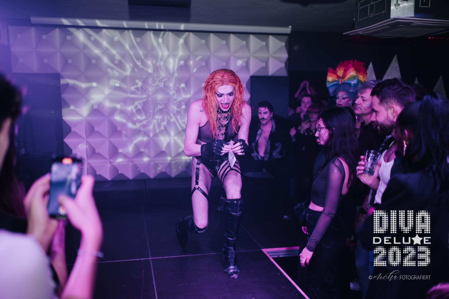 Diva Deluxe  18.11.2023 | Bild 500