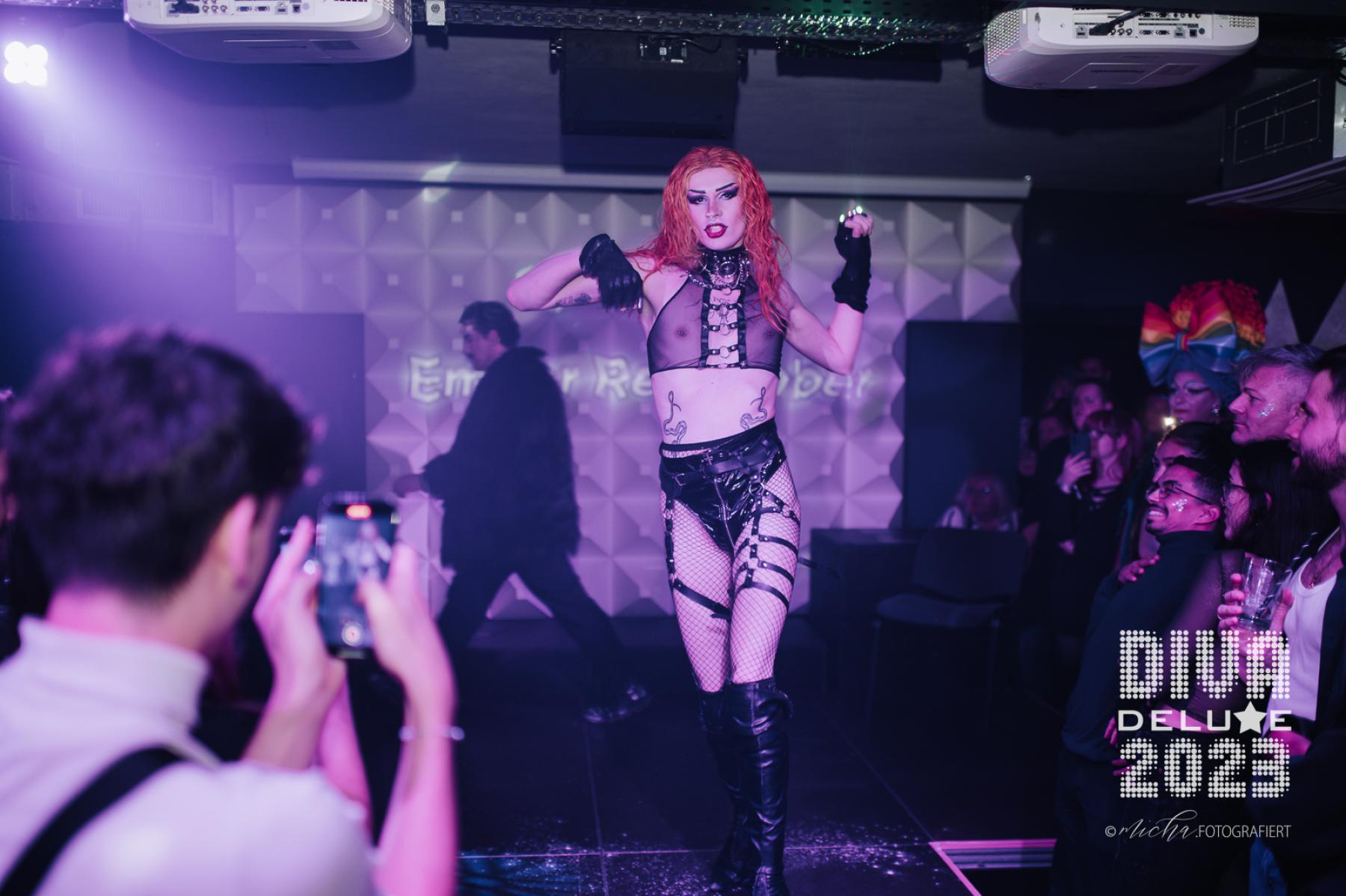 Diva Deluxe  18.11.2023 | Bild 502