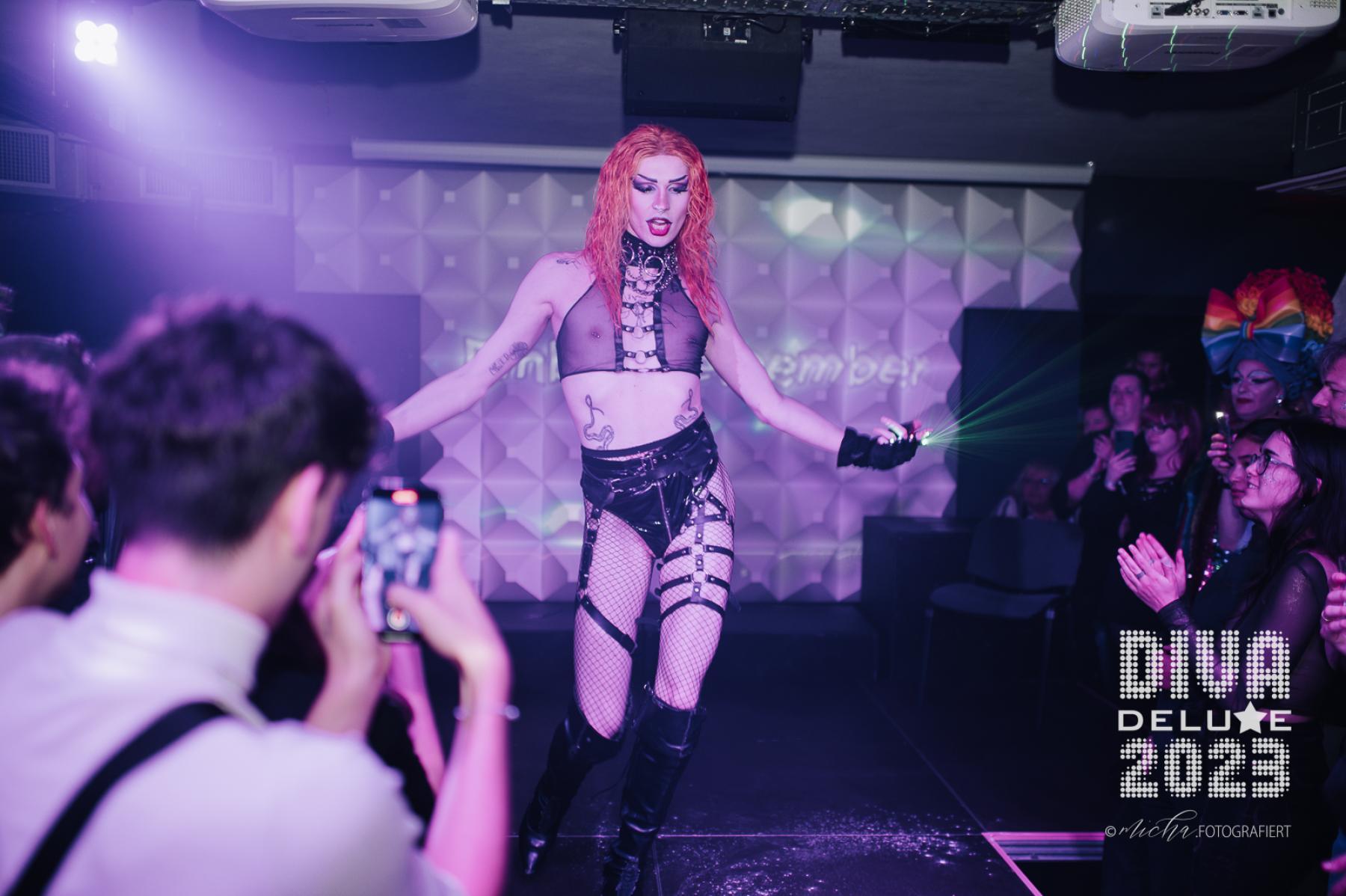 Diva Deluxe  18.11.2023 | Bild 514