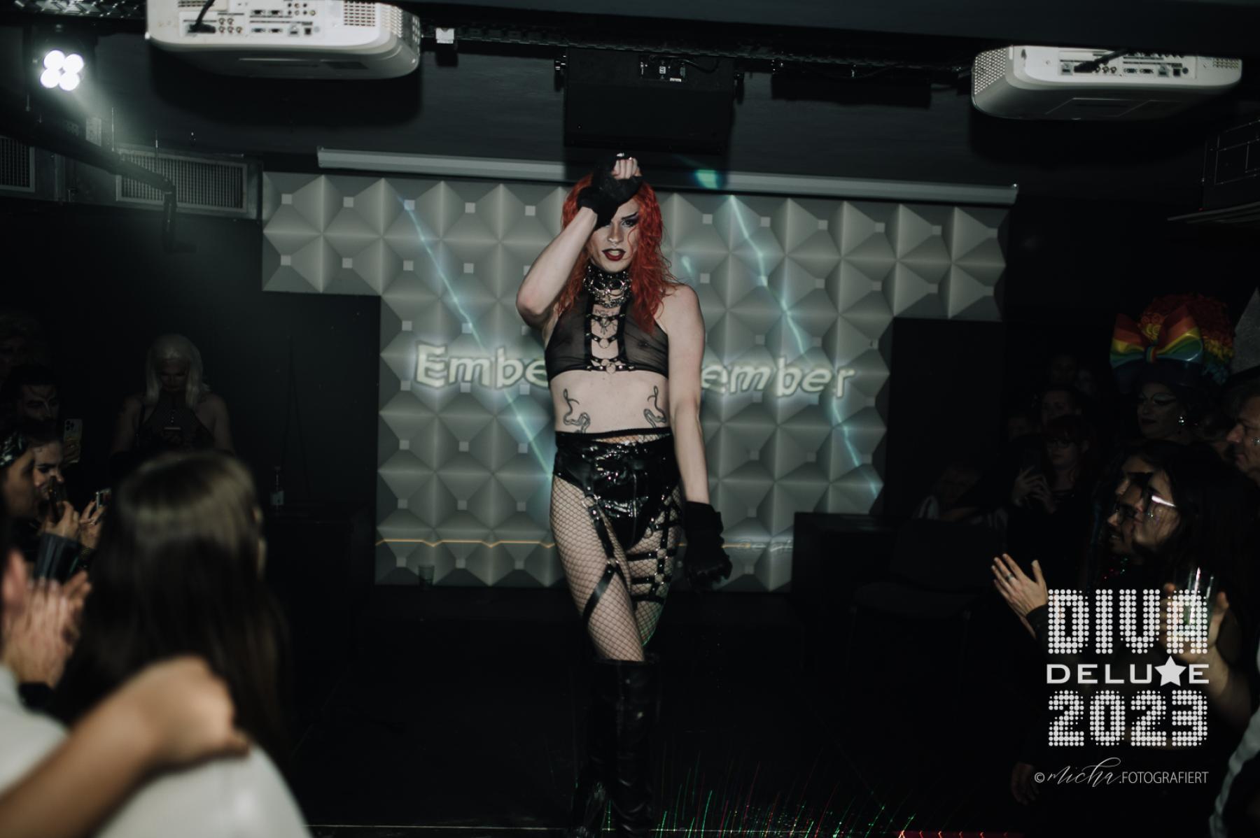 Diva Deluxe  18.11.2023 | Bild 539