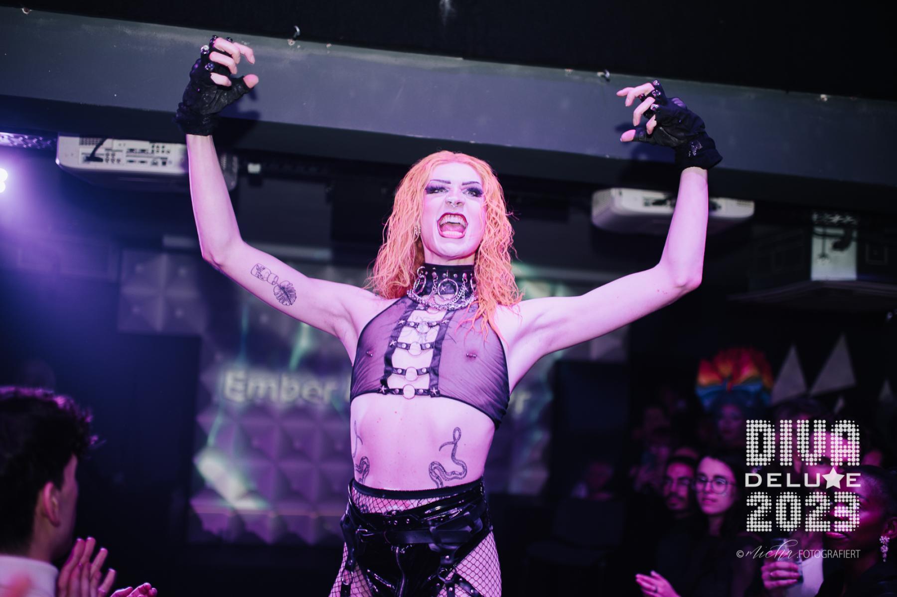 Diva Deluxe  18.11.2023 | Bild 549