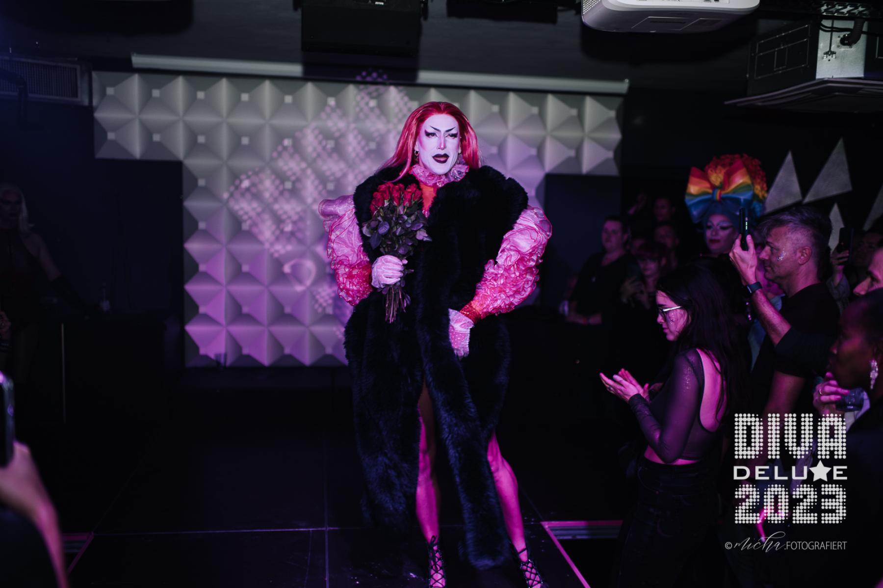 Diva Deluxe  18.11.2023 | Bild 561