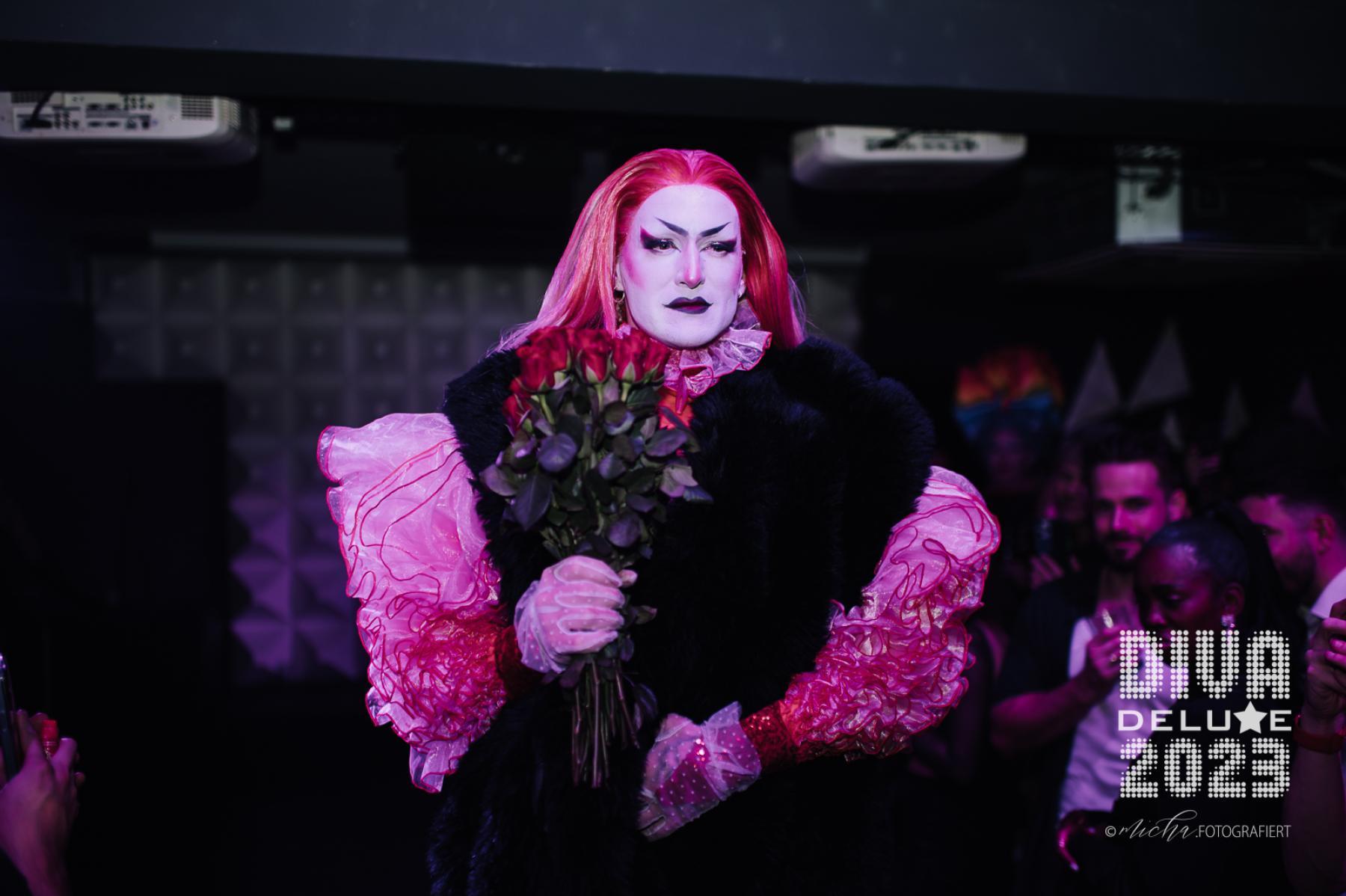 Diva Deluxe  18.11.2023 | Bild 564