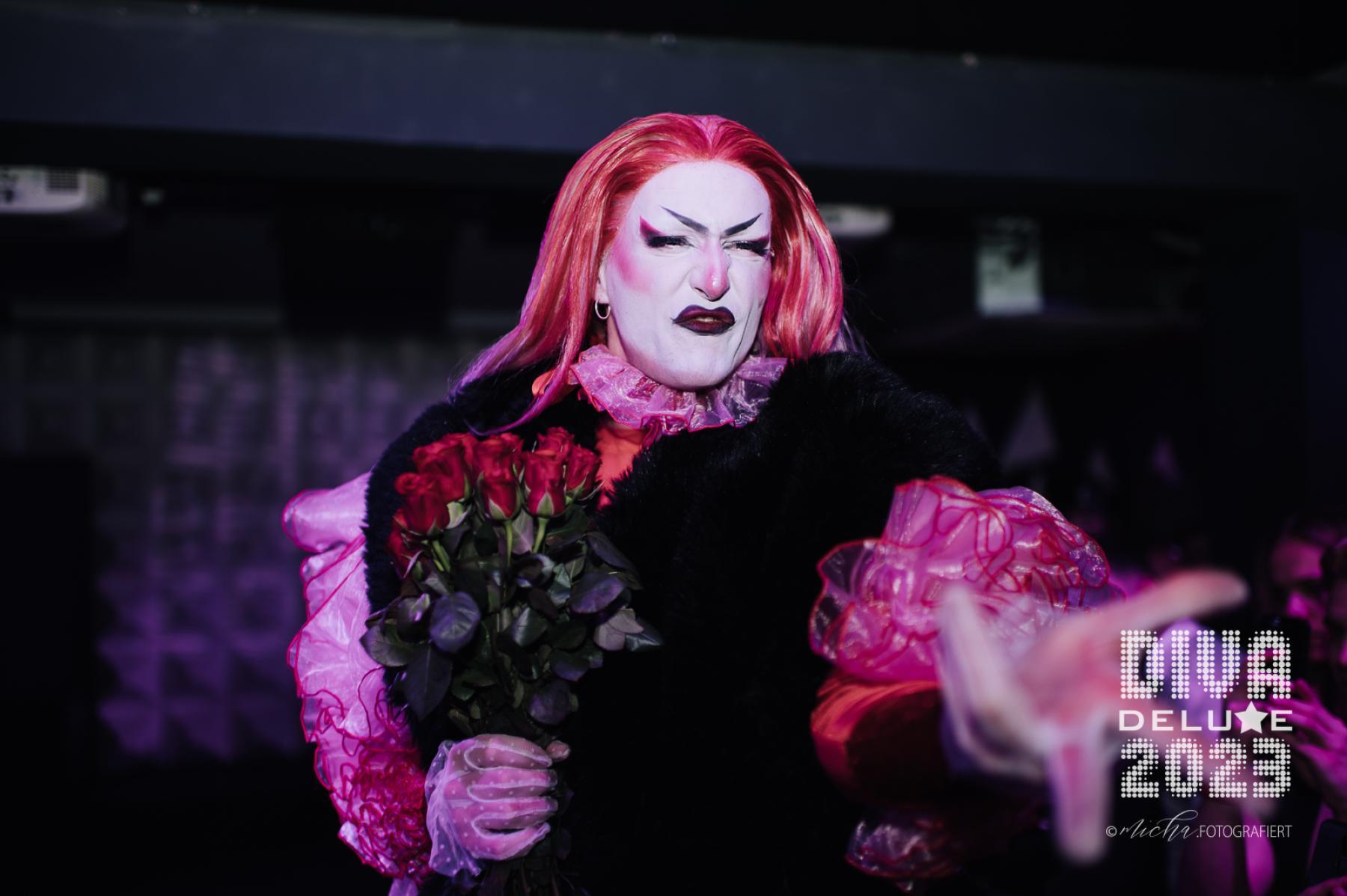 Diva Deluxe  18.11.2023 | Bild 566