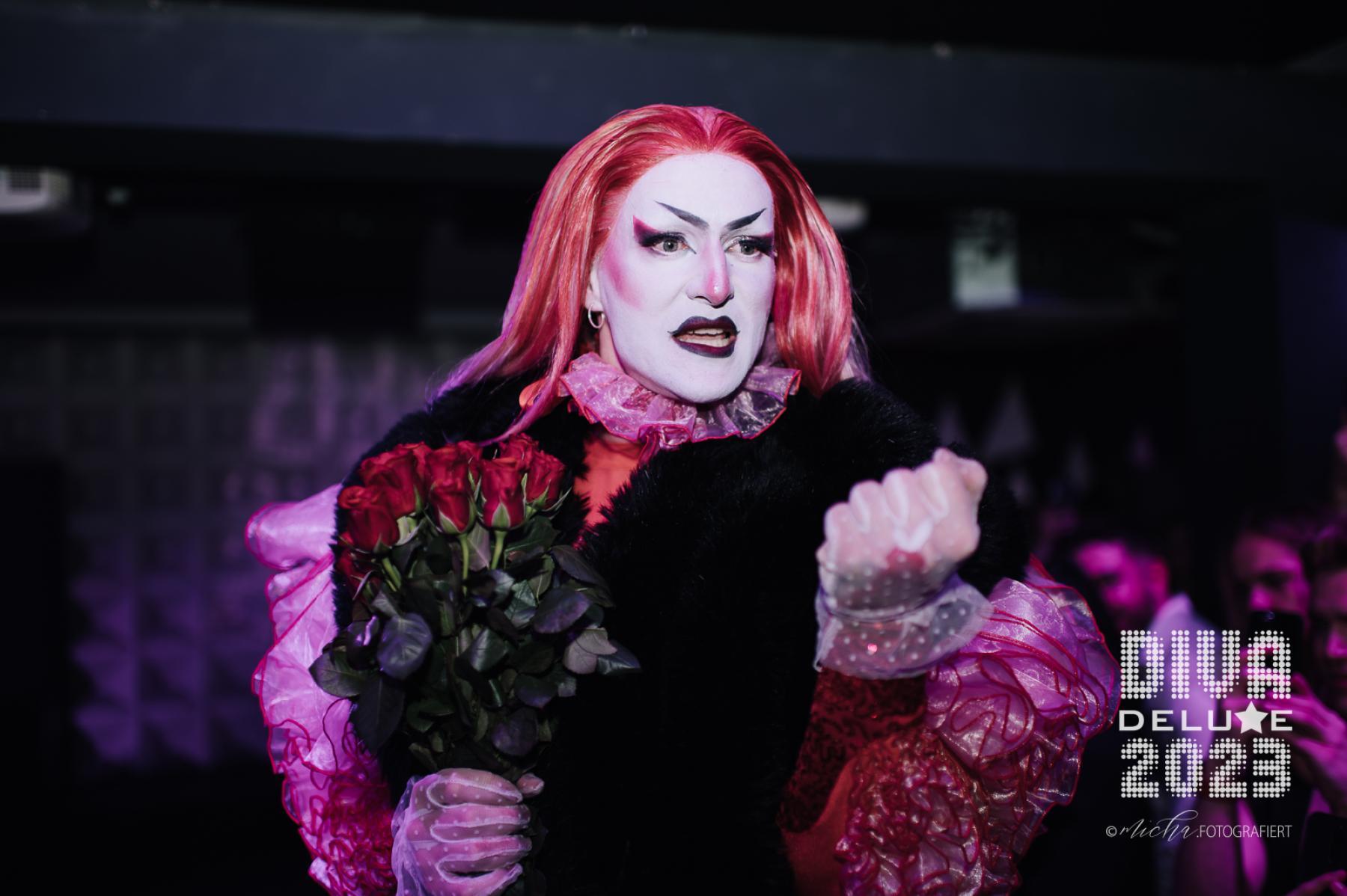 Diva Deluxe  18.11.2023 | Bild 567