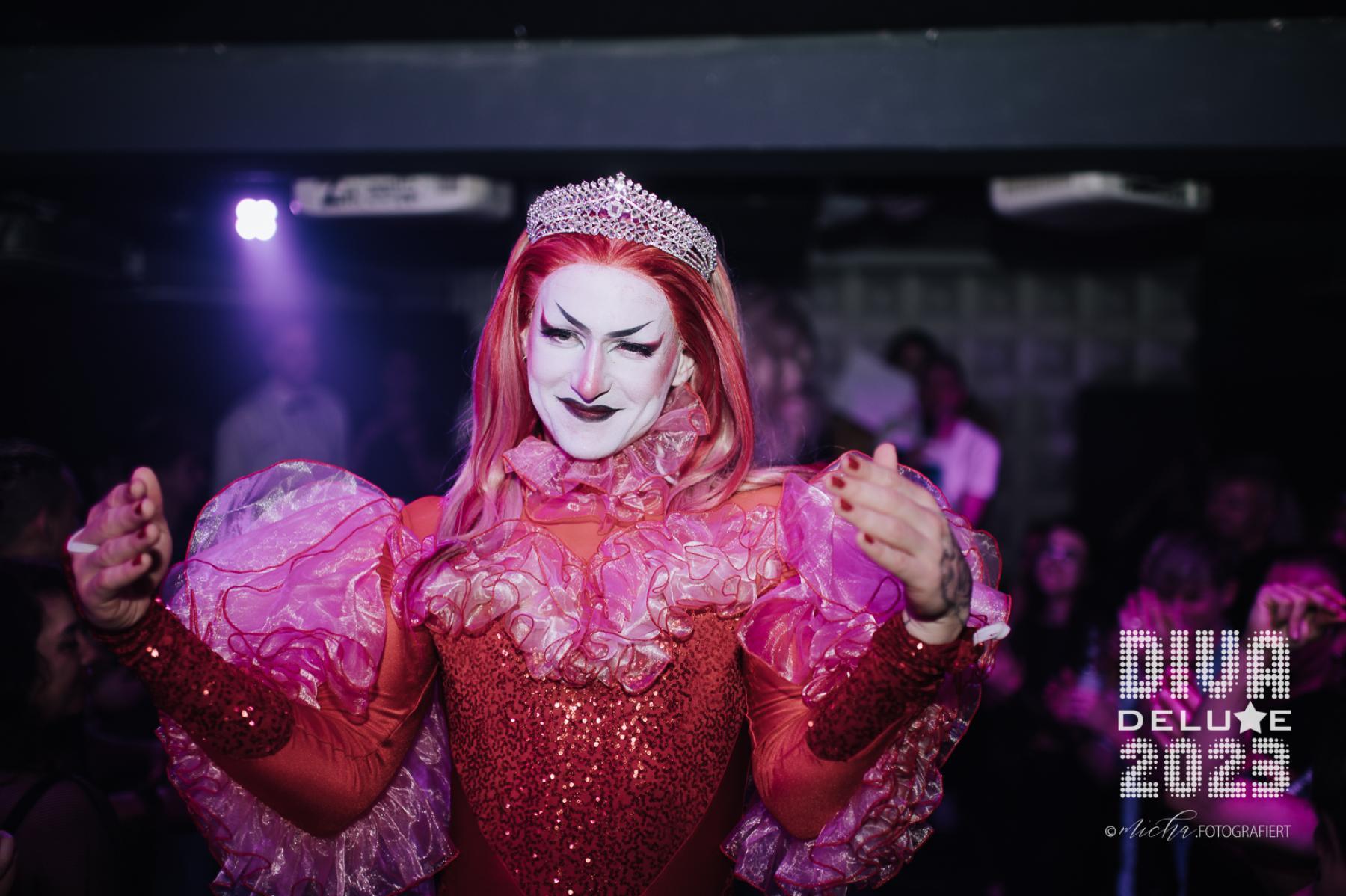 Diva Deluxe  18.11.2023 | Bild 57