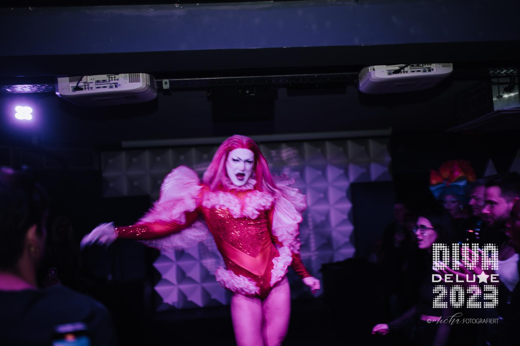 Diva Deluxe  18.11.2023 | Bild 595