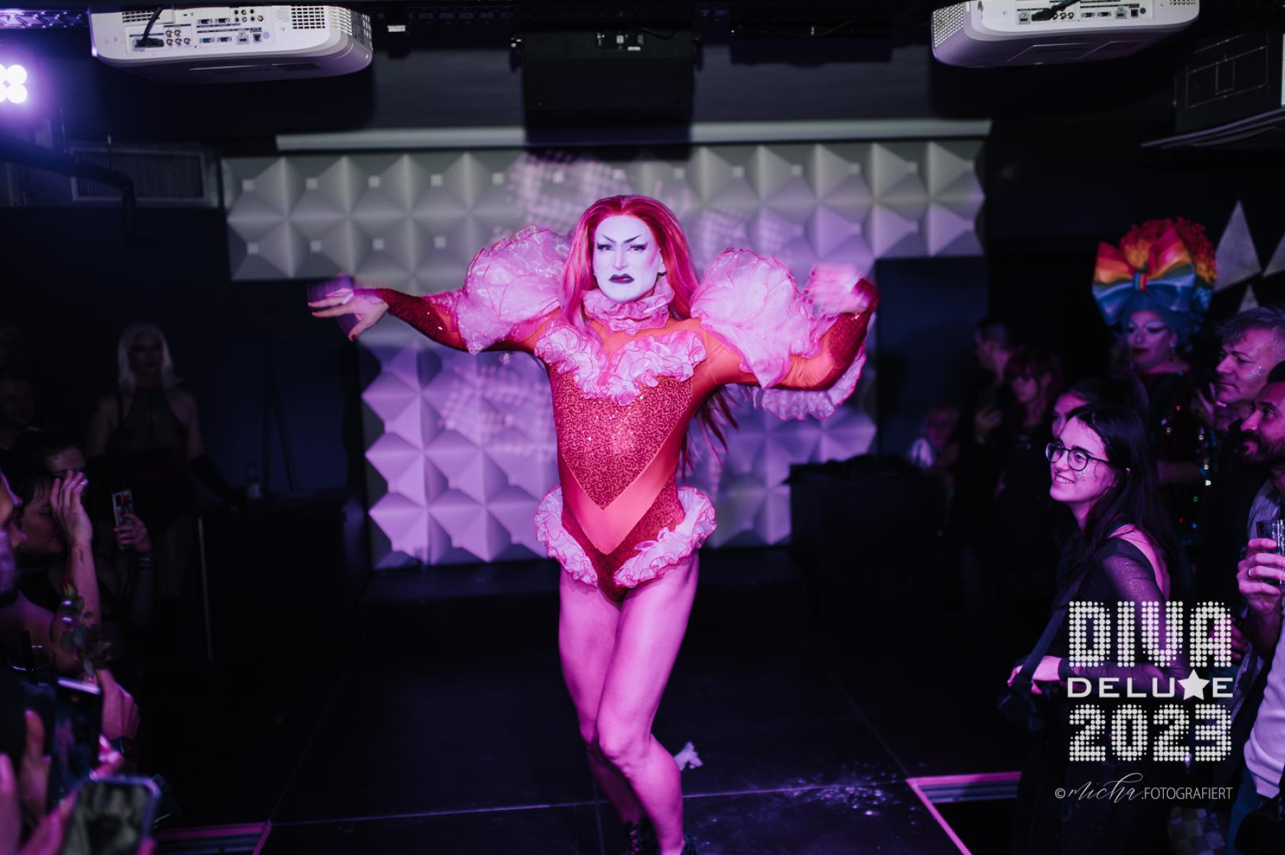 Diva Deluxe  18.11.2023 | Bild 602