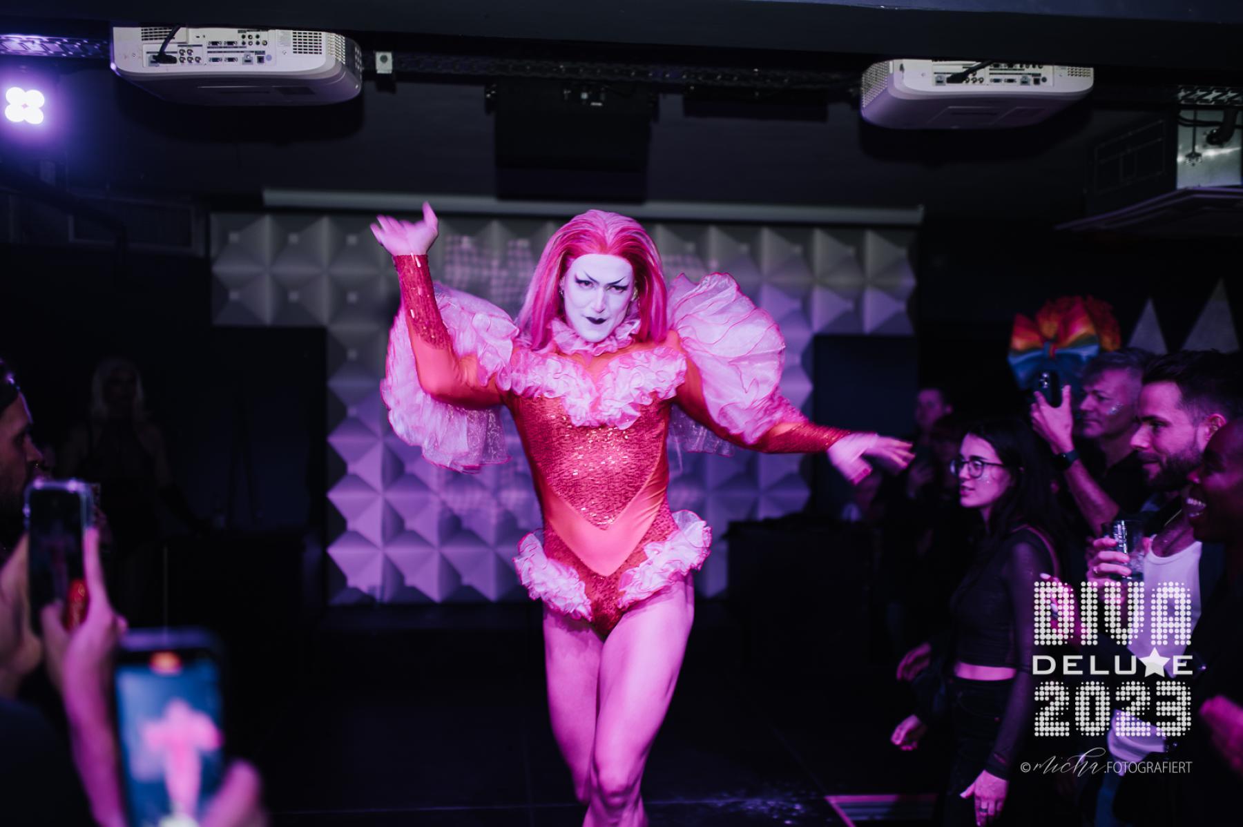 Diva Deluxe  18.11.2023 | Bild 603