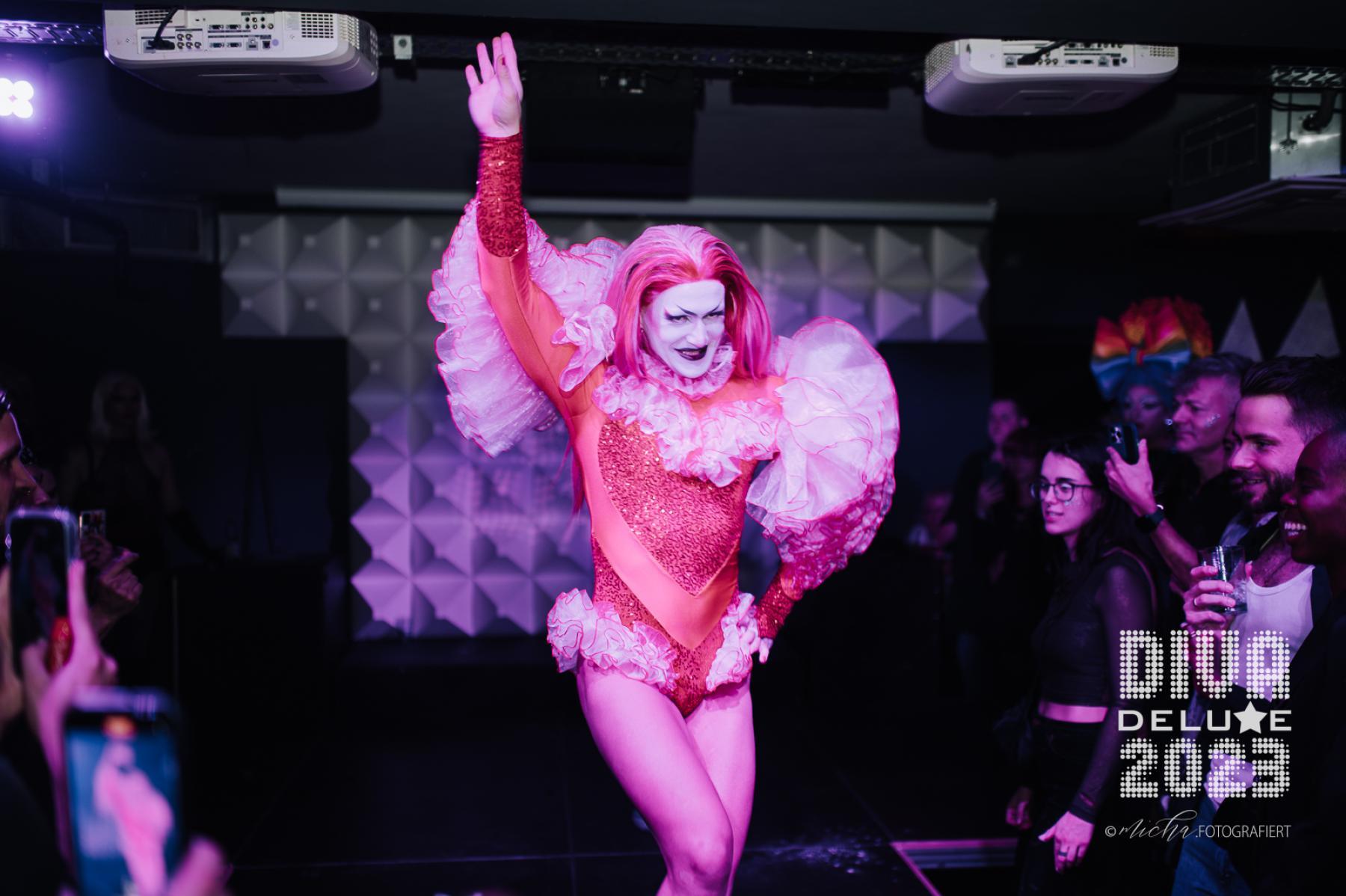 Diva Deluxe  18.11.2023 | Bild 604