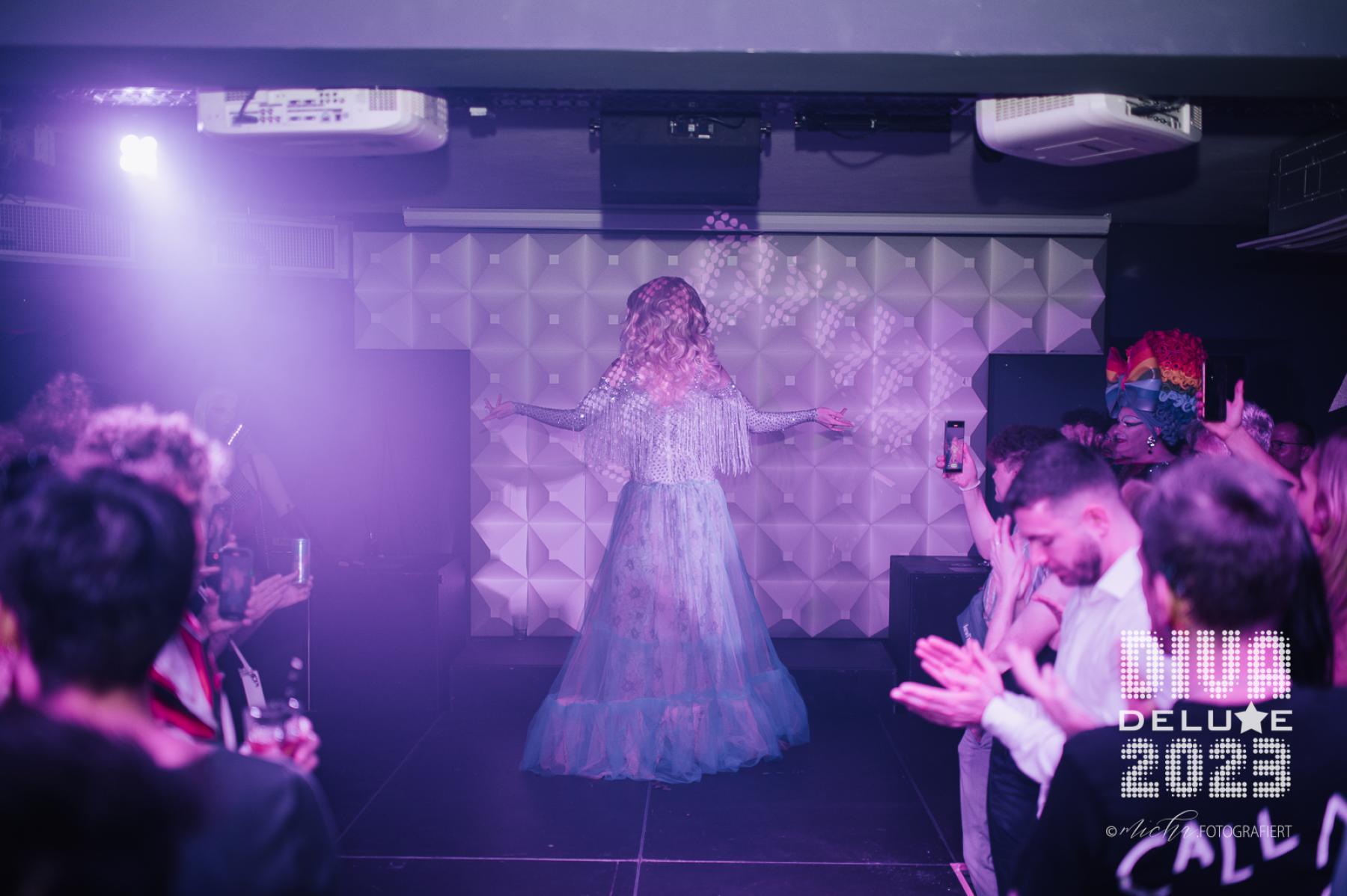 Diva Deluxe  18.11.2023 | Bild 642