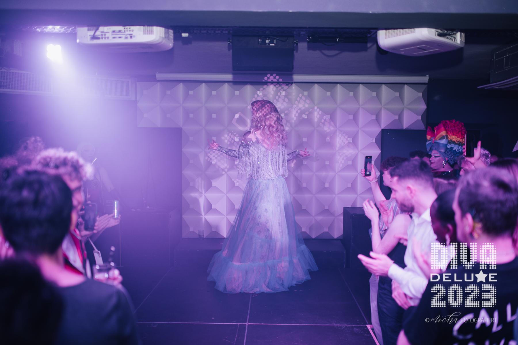 Diva Deluxe  18.11.2023 | Bild 643