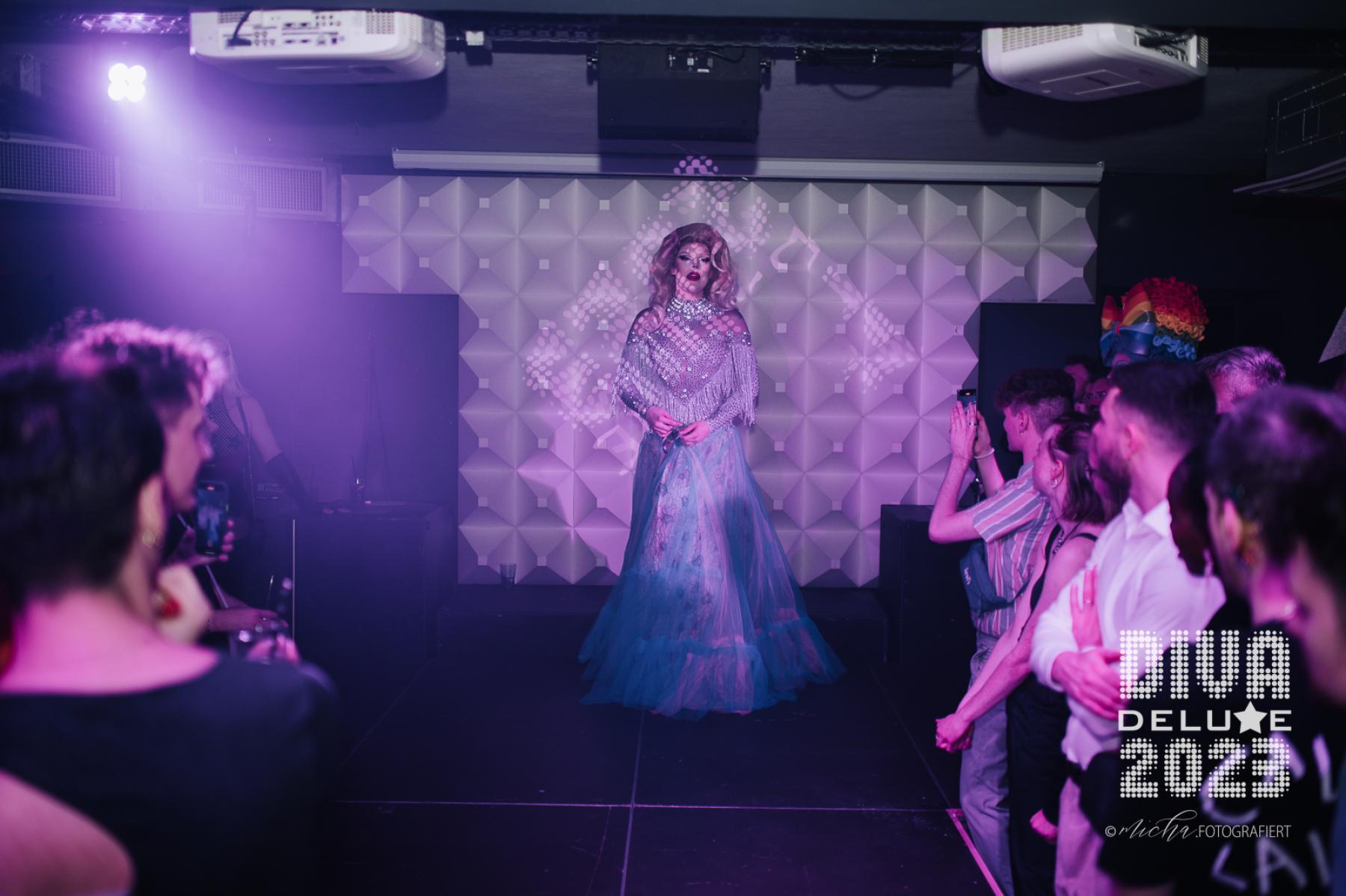 Diva Deluxe  18.11.2023 | Bild 645